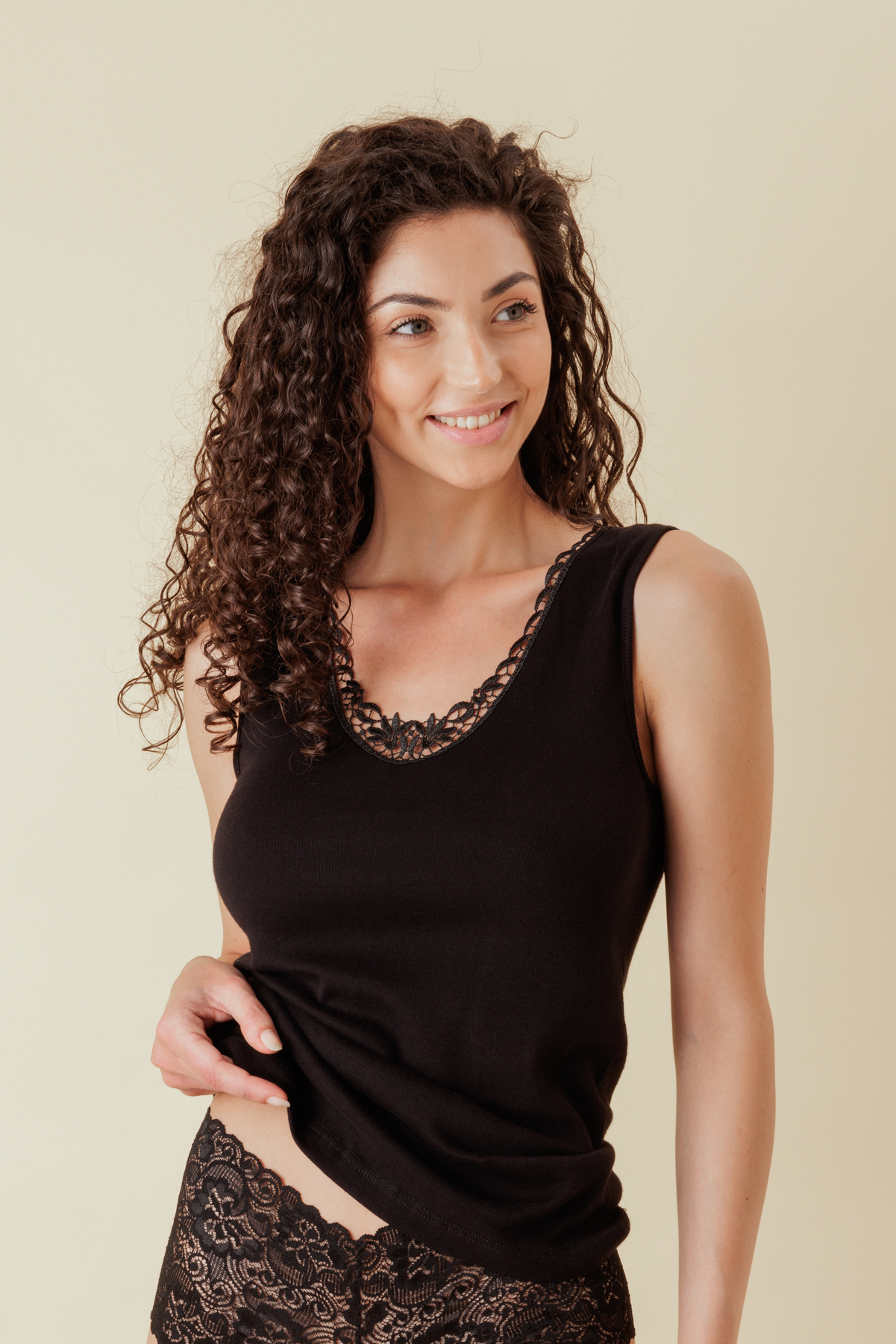 Canotte intime con pizzo outlet