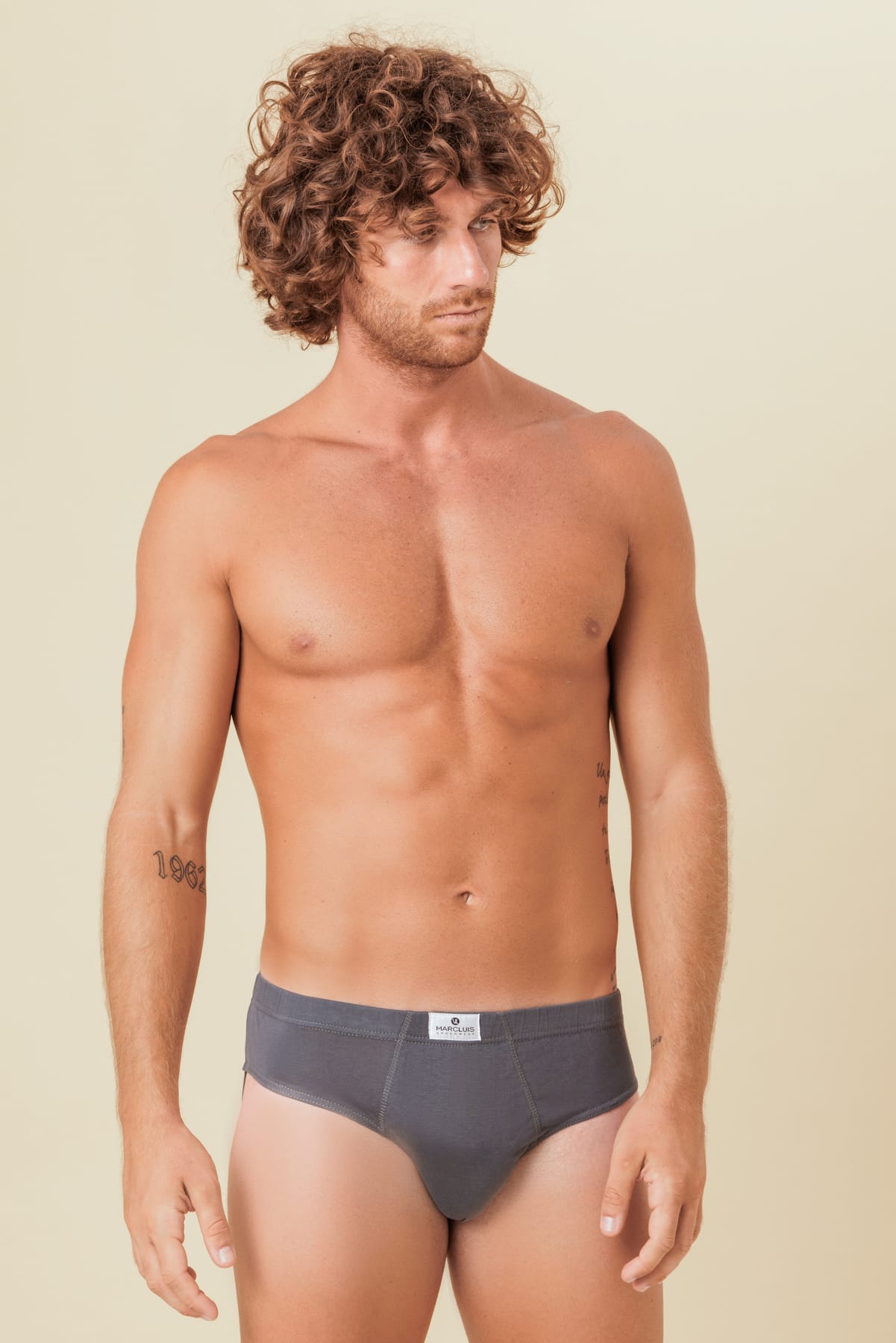 Slip uomo in 100% cotone mercerizato per una morbidissima e freschissima sensazione sulla pelle