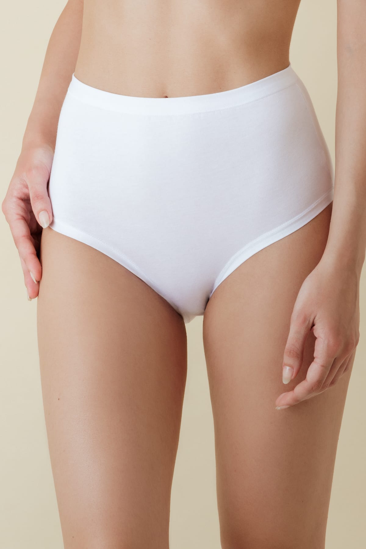 Slip donna in cotone bielastico per una morbidissima e freschissima sensazione sulla pelle