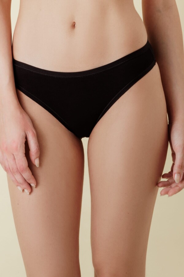 slip donna vita bassa in cotone bielastico per una morbidissima e freschissima sensazione sulla pelle