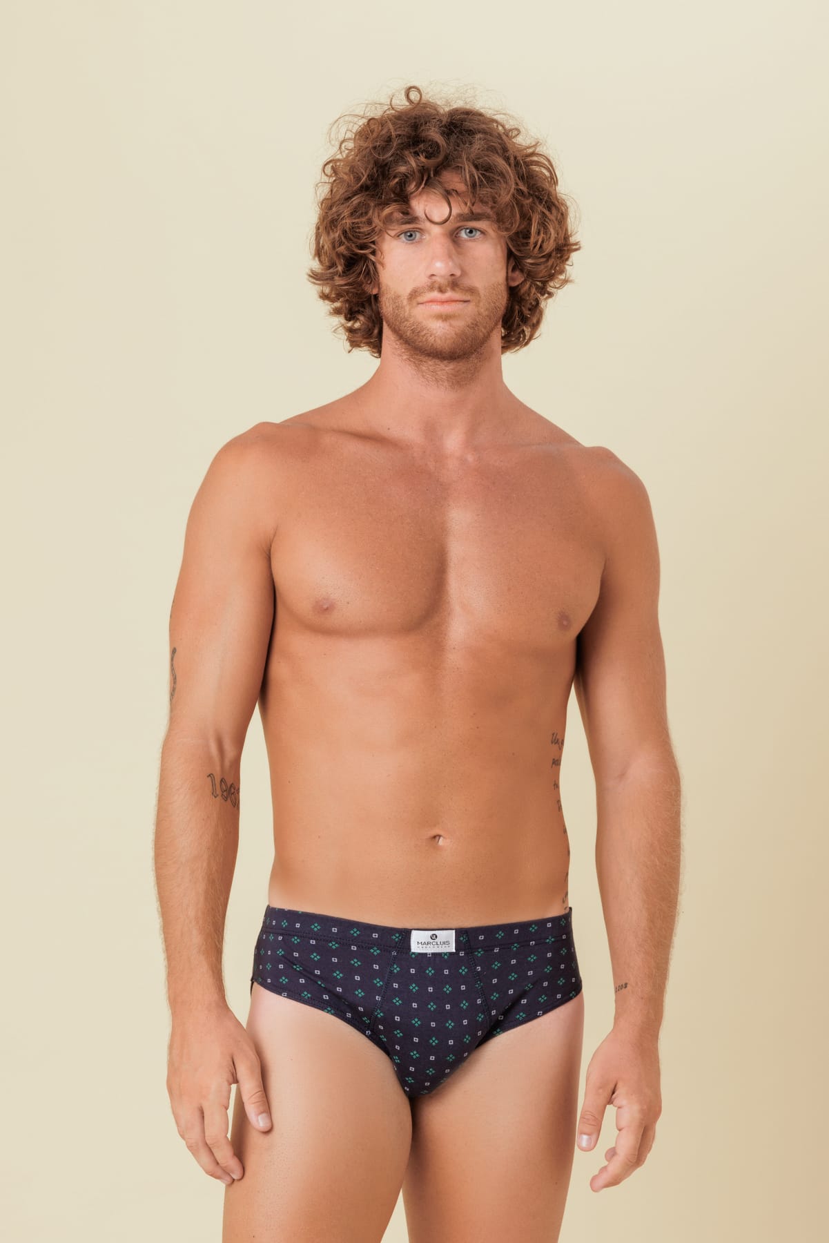 Slip uomo in 100% cotone jersey per una morbidissima e freschissima sensazione sulla pelle