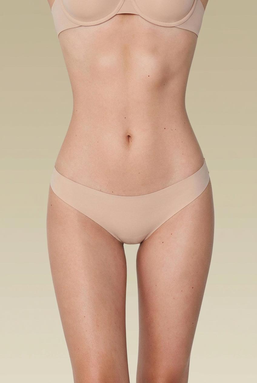 Brasiliana Donna Con Taglio Laser